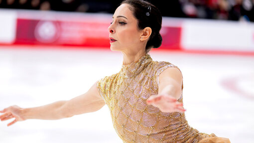 Дианна Стеллато-Дудек в золотом платье