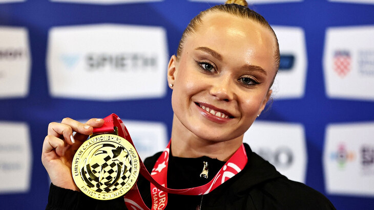 Ангелина Мельникова