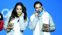 Алина Загитова и Евгения Медведева