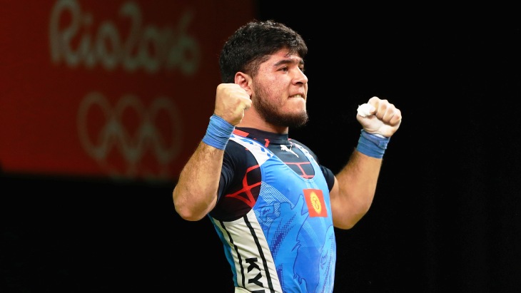 Иззат Артыков