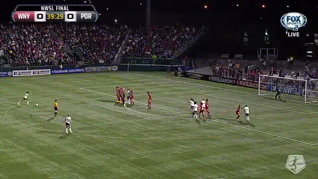 Тобин Хит забивает шикарный гол