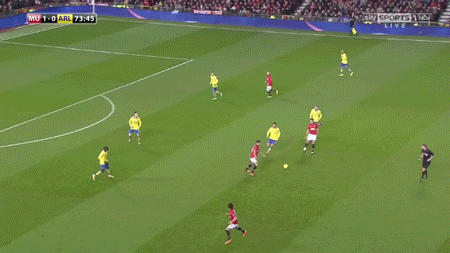 Ван Перси издевается над Рэмси