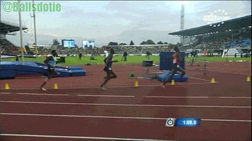 Падение легкоатлета в воду