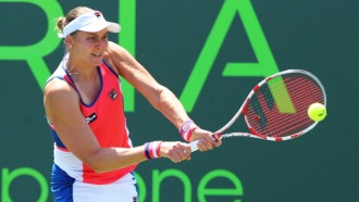 Надежда Петрова