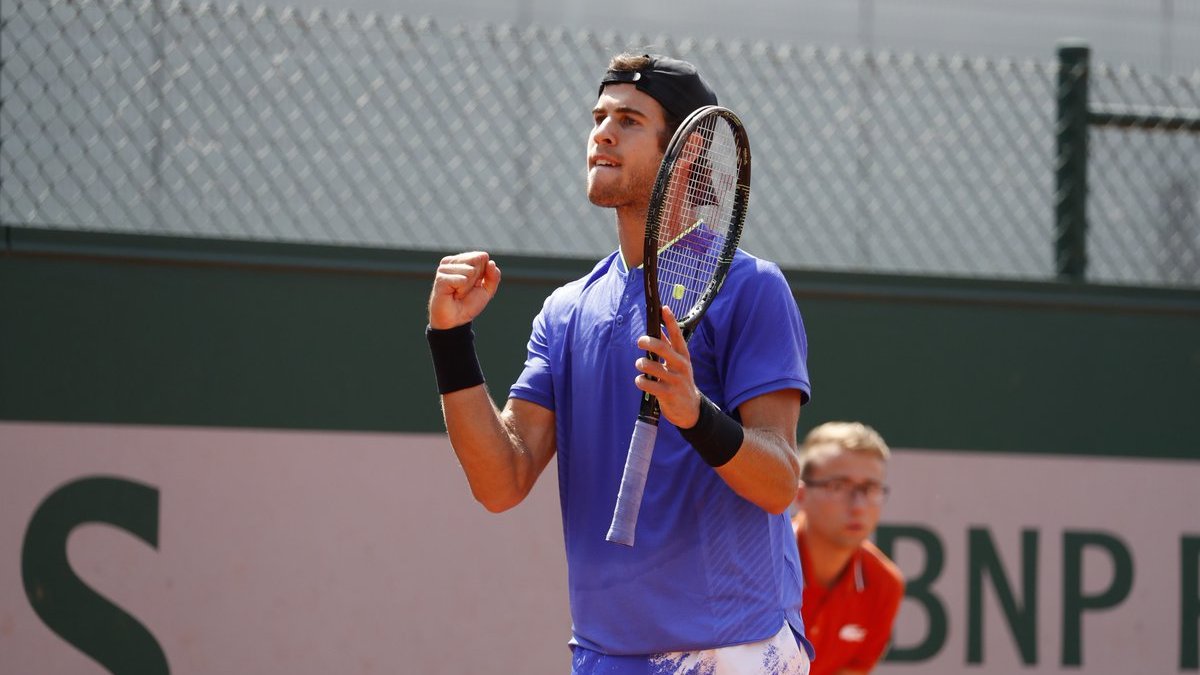 Карен Хачанов