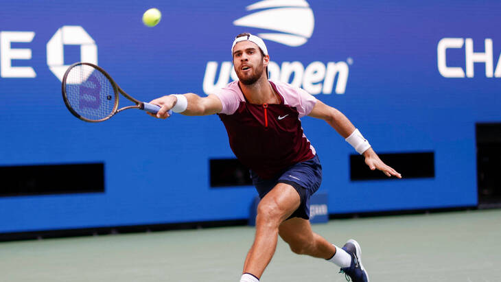 Карен Хачанов