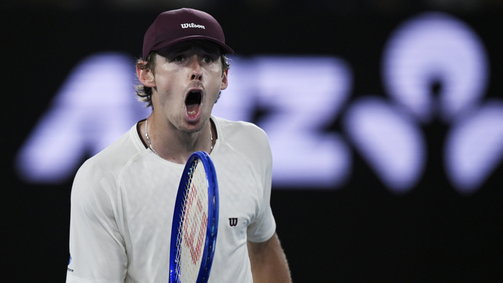 Алекс Де Минор