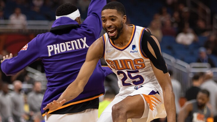 «Финикс» — «Маверикс»