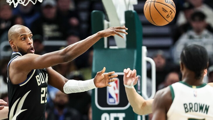 «Милуоки» — «Бостон»