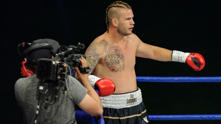 Михаэль Валлиш