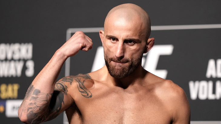 Александр Волкановски