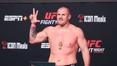 Александр Романов