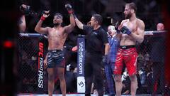 Андрей Пуляев (справа)