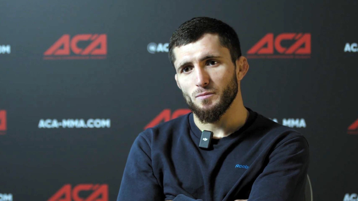 Ислам Омаров