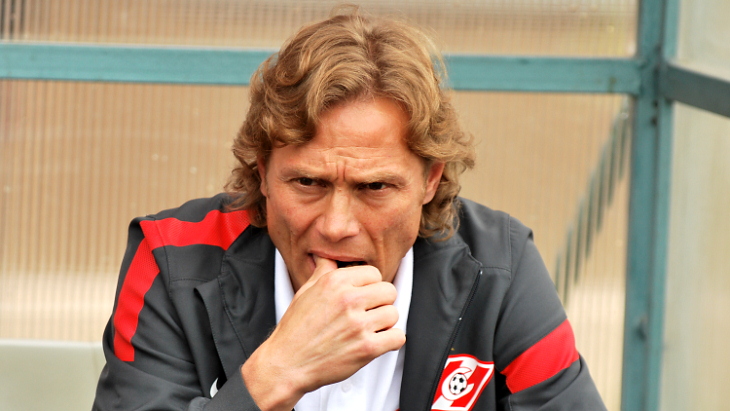 Валерий Карпин