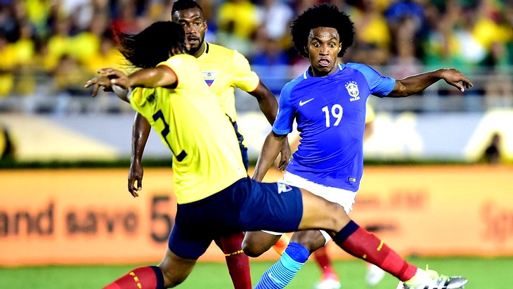 В первом туре бразильцы сыграли вничью с Эквадором (0:0)