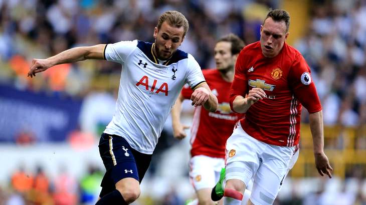 Харри Кейн забил восемь мячей в девяти турах чемпионата Англии