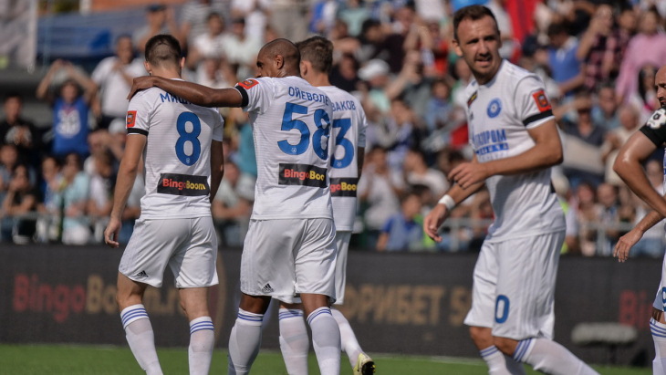 Футболисты «Оренбурга»