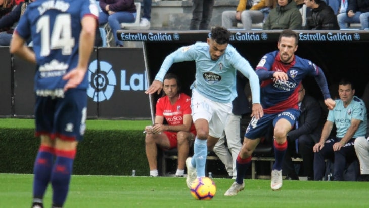 Софьян Буфаль прорывается к воротам соперника