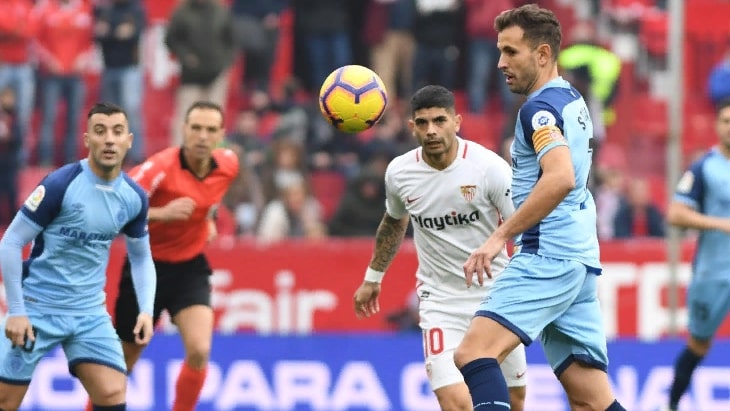 В последнем матче «Жирона» уступила «Севилье» 2:0