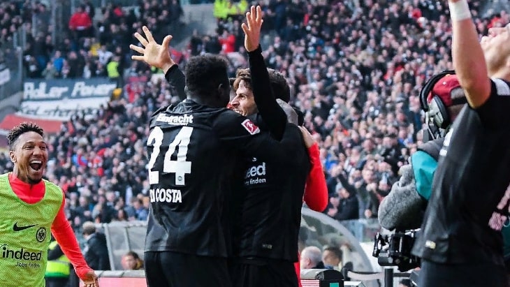 Футболисты «Айнтрахта»