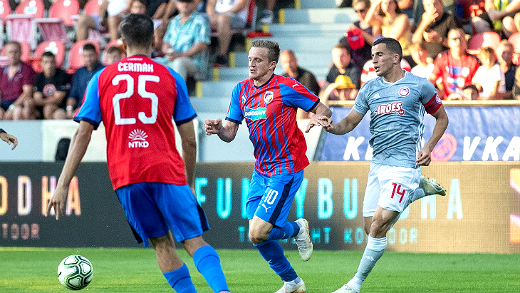 «Виктория» — «Олимпиакос»