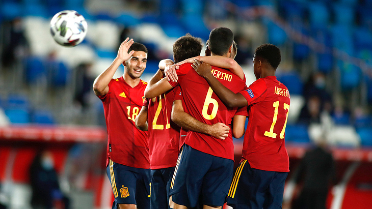 Сборная Испании в сентябре разгромила Украину со счетом 4:0