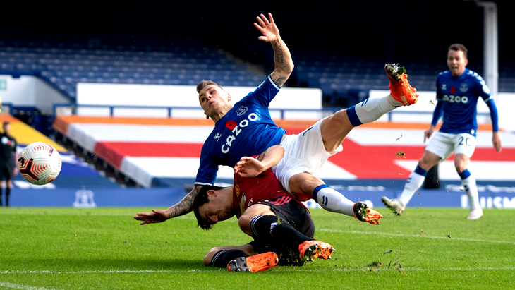 «Эвертон» проиграл «МЮ» в АПЛ со счетом 1:3