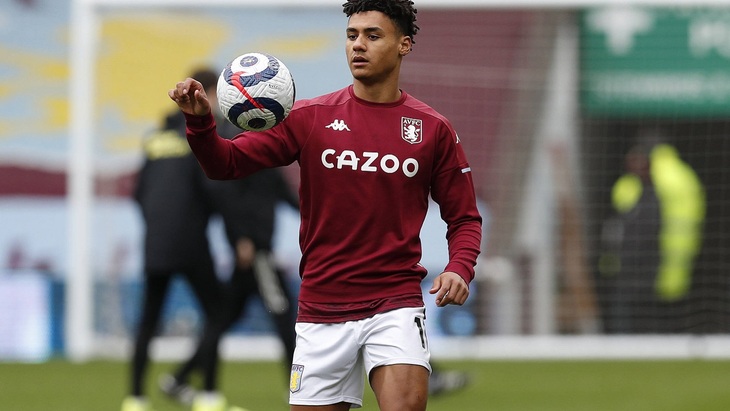 «Астон Вилла» идет на 9-м месте