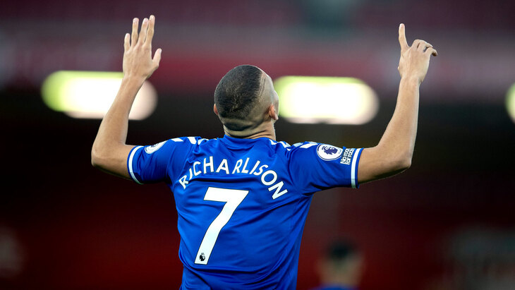 «Эвертон» проиграл три предыдущих матча