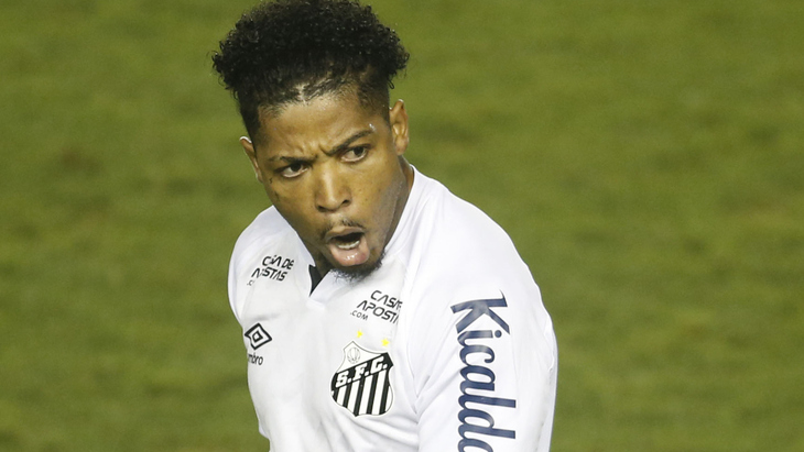 Футболист «Сантоса»