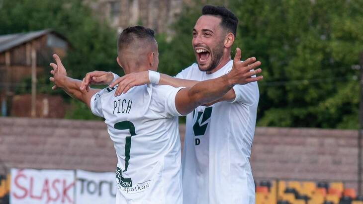 Футболисты «Шленска»