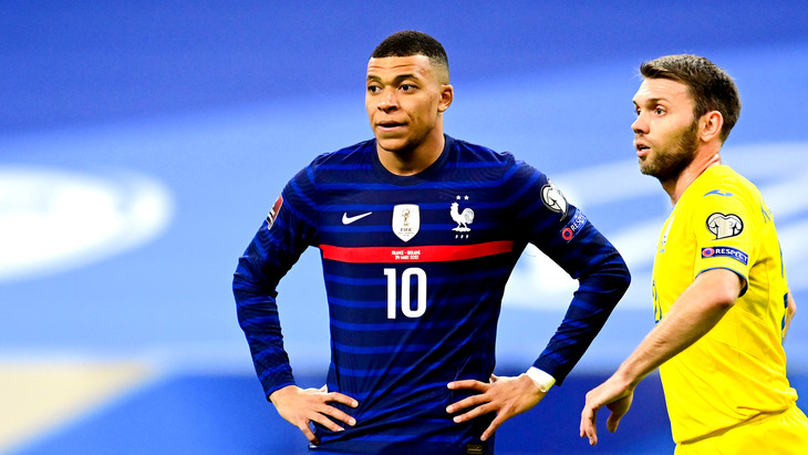 Первый матч между сборными Украины и Франции завершился вничью