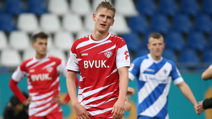 Владимир Николов