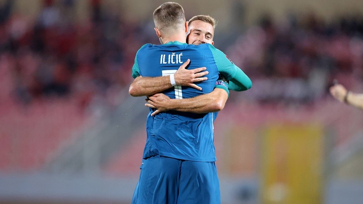 Словения идет на четвертом месте в группе