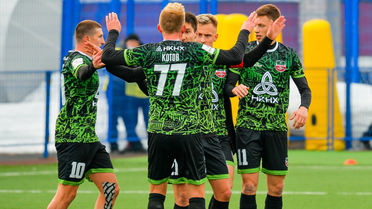 «Нефтехимик»