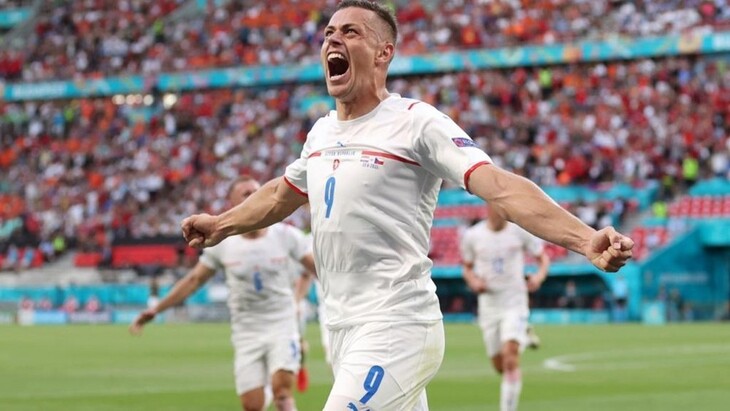 Томаш Холеш