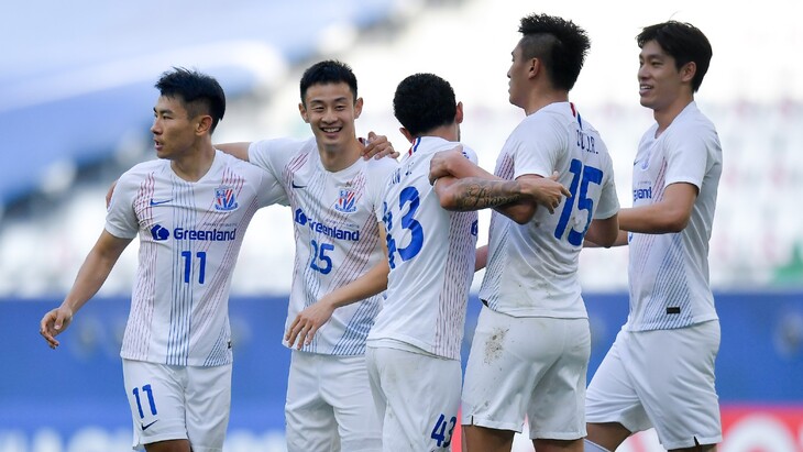 Футболисты «Шанхай Шеньхуа»