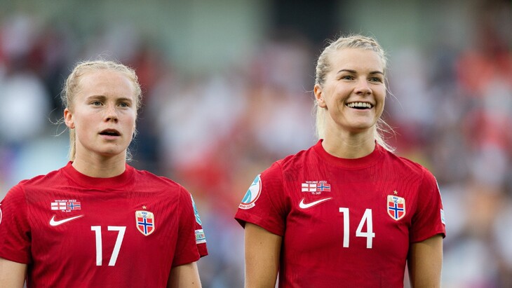 Юлие Блэкстед и Ада Хегерберг