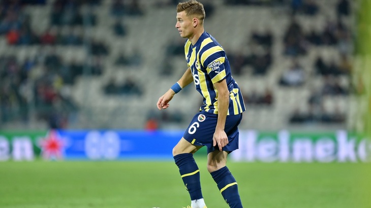 «Фенербахче» проиграл лишь раз в последних 17 матчах