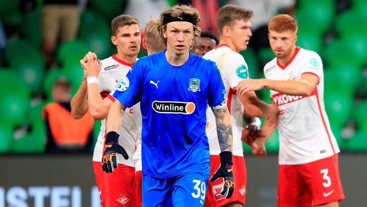 Матвей Сафонов