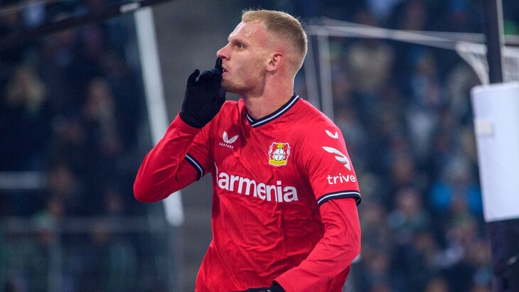 Митчел Баккер