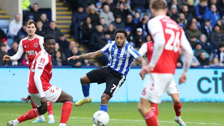 «Флитвуд Таун» — «Шеффилд Уэнсдей»