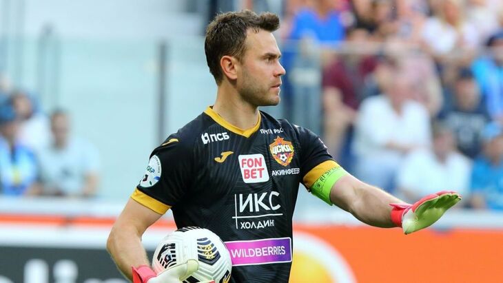 Голкипер и капитан ЦСКА Игорь Акинфеев