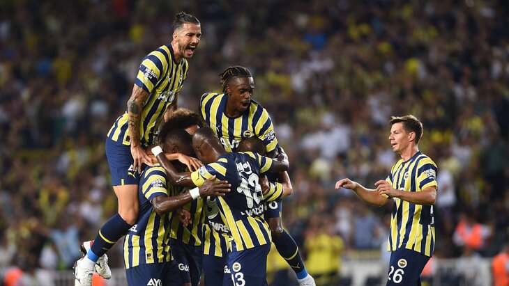 «Фенербахче»