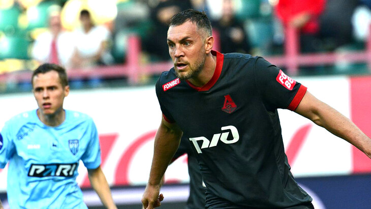 Нападающий «Локомотива» Артем Дзюба