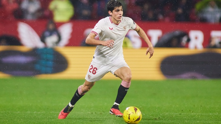 «Севилья» занимает 16-е место