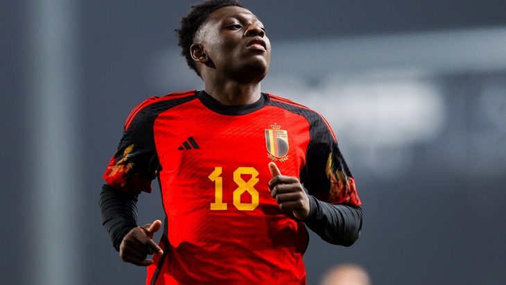 Казим Олаигбе — лучший бомбардир Бельгии