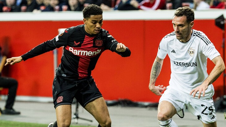 «Байер» — «Карабах»