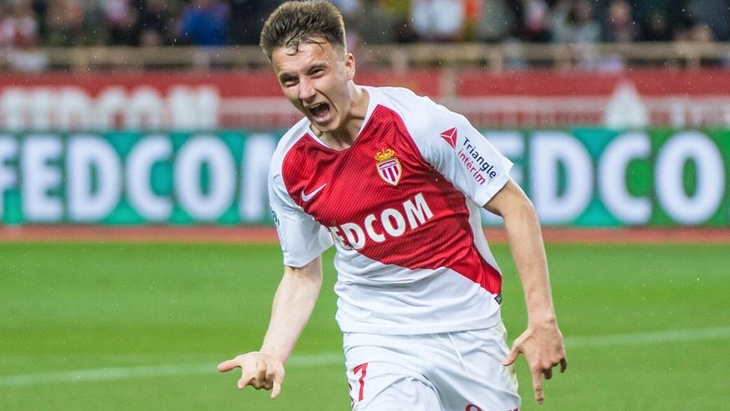 Александр Головин